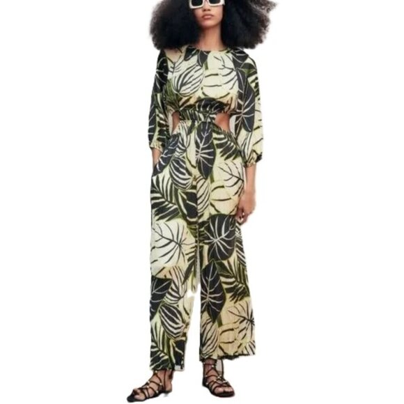 Zara Cut Out Tropical Print Jumpsuit Satin Elastic Waist Multicolor Boho VACA - Picture 1 of 9